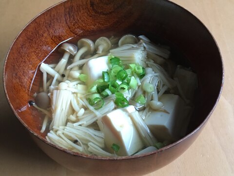 豆腐ときのこのすまし汁♪